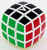 v-cube 3x3 pillow - 