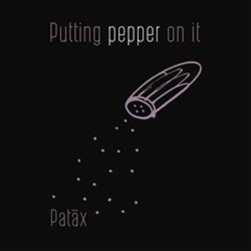 putting pepper on it - Patax