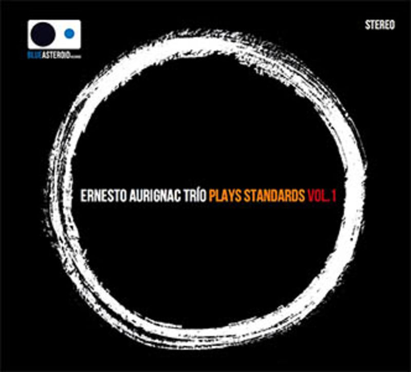 plays standards, vol.1 - Ernesto Aurignac Trio